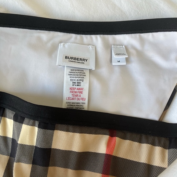 Burberry Bikini - Picture 7 of 10